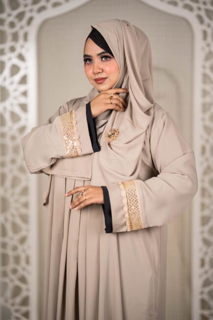 Tunisian Cover up With Hijab